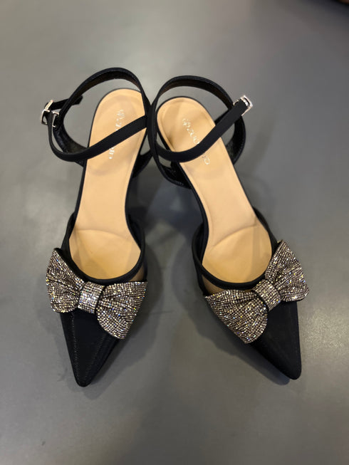 Bow Decor Pointy Toe Buckle Straps Heel